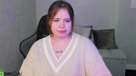 Erica online show from December 3, 9:51 am