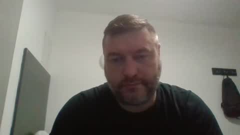 Snapshot of pauljr85 chatting on June 12, 9:57 pm pauljr85 online show from June 12, 9:57 pm