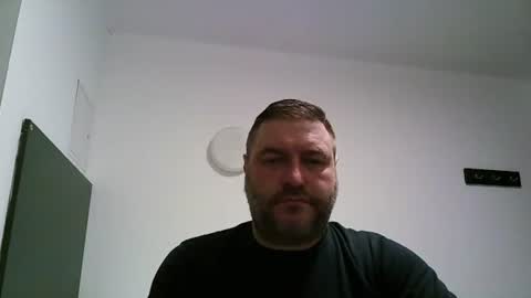 Snapshot of pauljr85 chatting on June 13, 10:46 am pauljr85 online show from June 13, 10:46 am