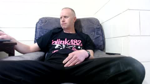 paulstevenson2064 online show from August 5, 5:21 am