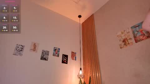 Snapshot of pawggirl18 chatting on April 20, 5:37 pm Dani online show from April 20, 5:37 pm