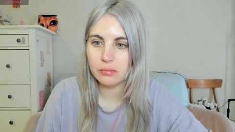 Allisses online show from April 6, 8:48 am