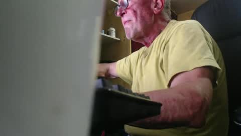 pc8474408 online show from June 25, 3:05 pm
