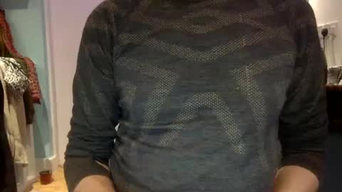 Snapshot of pea23 chatting on January 27, 7:13 pm pea23 online show from January 27, 7:13 pm