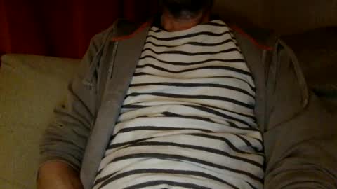 Snapshot of pea23 chatting on February 21, 8:49 pm pea23 online show from February 21, 8:49 pm