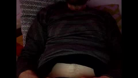 Snapshot of pea23 chatting on December 22, 12:29 am pea23 online show from December 22, 12:29 am