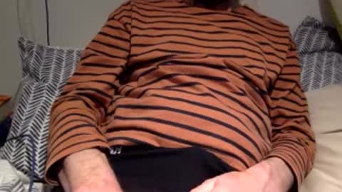 Snapshot of pea23 chatting on March 24, 10:15 pm pea23 online show from March 24, 10:15 pm