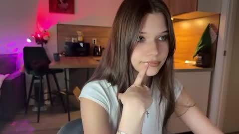 Sandra  Next Stream  pm MSK 5 pm UTC1pm EDT online show from July 4, 6:25 pm