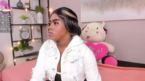 Briana online show from December 15, 12:42 pm