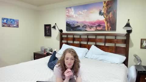 Peaches  Cupcake Rachel and Bryce online show from October 19, 11:05 pm