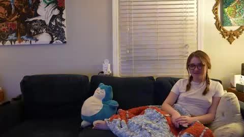 Snapshot of peachespunkins chatting on February 15, 5:26 am peachespunkins online show from February 15, 5:26 am