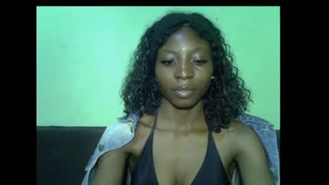 Snapshot of peachglowx chatting on July 14, 6:24 pm Nicki online show from July 14, 6:24 pm