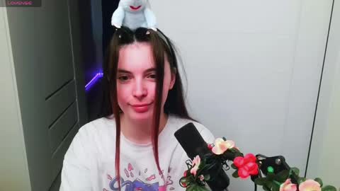 Peachy online show from May 9, 5:51 pm