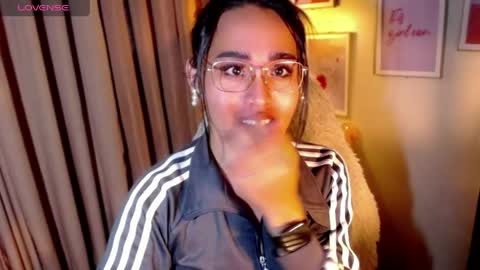 Snapshot of peakaboo_xx chatting on May 26, 3:24 am Angel Creamdensada online show from May 26, 3:24 am