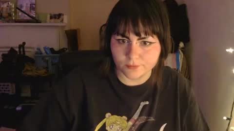 Snapshot of peakobunny chatting on November 21, 12:32 am peakobunny online show from November 21, 12:32 am