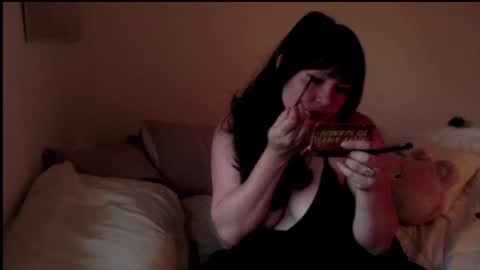 Snapshot of peakobunny chatting on March 25, 10:49 pm peakobunny online show from March 25, 10:49 pm