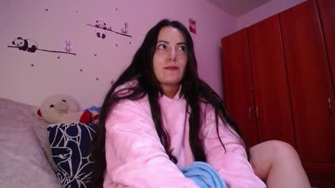 Pearl online show from September 29, 3:33 am