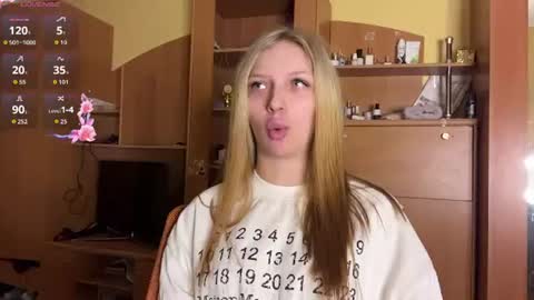 Snapshot of pearlinesilfies chatting on June 19, 4:33 pm Zlata online show from June 19, 4:33 pm