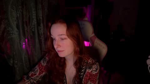 Snapshot of pearlprincess_ chatting on March 8, 12:08 am Adelina online show from March 8, 12:08 am
