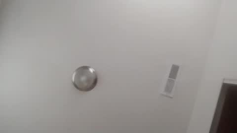 Snapshot of pebblessmith453 chatting on October 27, 1:59 pm pebblessmith453 online show from October 27, 1:59 pm