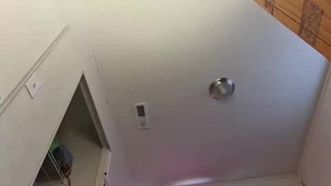 Snapshot of pebblessmith453 chatting on January 8, 1:02 pm pebblessmith453 online show from January 8, 1:02 pm