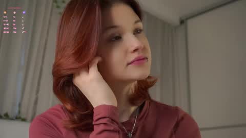 Lily online show from April 14, 1:11 am