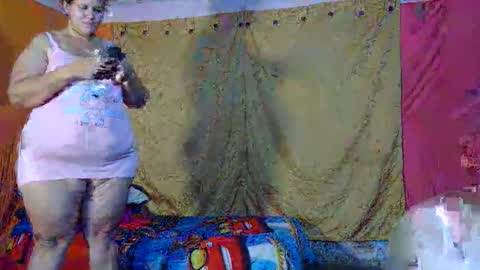 Snapshot of pecadodulce chatting on November 12, 1:28 am pecadodulce online show from November 12, 1:28 am