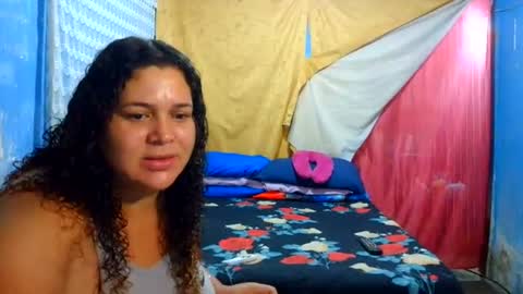 Snapshot of pecadodulce chatting on June 18, 8:24 pm pecadodulce online show from June 18, 8:24 pm