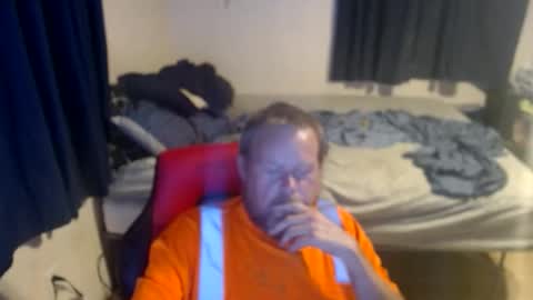 pecker40 online show from June 5, 1:45 am