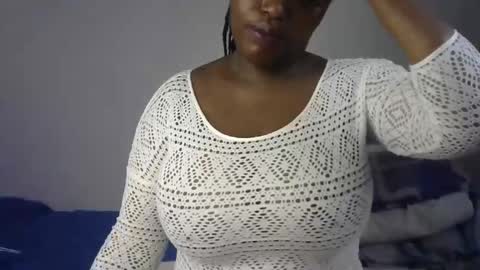 Snapshot of peekyshams chatting on April 28, 6:40 am peekyshams online show from April 28, 6:40 am