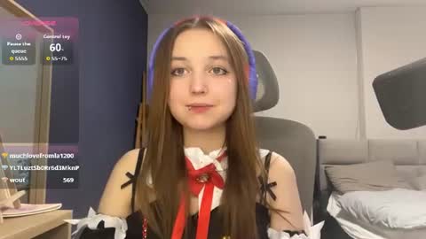 Snapshot of peepapa chatting on July 22, 7:16 pm Luna Vale online show from July 22, 7:16 pm
