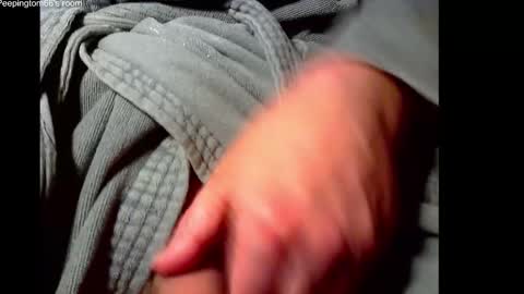 Snapshot of peepingtom66 chatting on February 22, 2:59 pm peepingtom66 online show from February 22, 2:59 pm