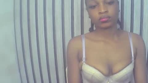 Lizzy online show from December 3, 10:52 pm