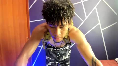 Snapshot of pendragom1224 chatting on December 8, 2:41 pm Pendragom online show from December 8, 2:41 pm