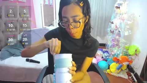 peneelopeecute online show from November 17, 8:14 pm