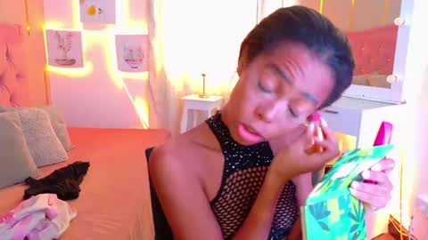 Snapshot of peneelopeecute chatting on May 26, 7:54 pm peneelopeecute online show from May 26, 7:54 pm