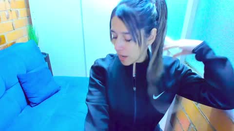 Penelope online show from December 18, 9:29 pm