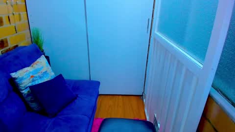 Penelope online show from January 8, 10:58 pm