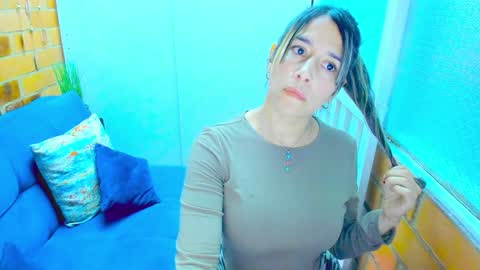 Penelope online show from January 11, 6:12 pm