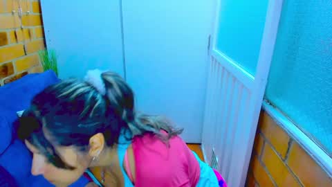 Penelope online show from January 12, 9:51 pm