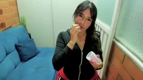 Penelope online show from September 10, 6:52 pm