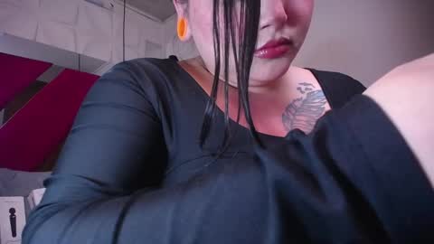 Penelope online show from March 9, 1:53 am