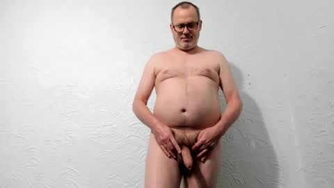 Vincent Howard online show from April 8, 4:51 pm