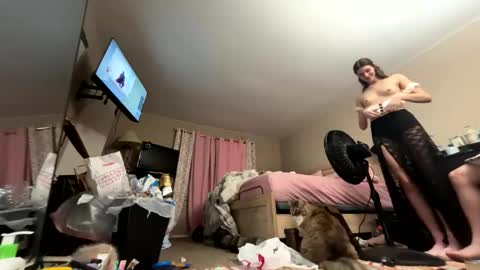 Penutbuttajelllytime online show from February 4, 4:29 am