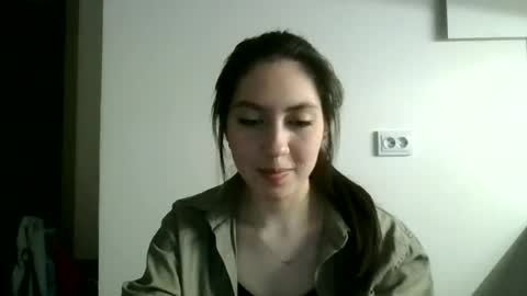 Snapshot of peony_a chatting on June 19, 7:17 pm peony a online show from June 19, 7:17 pm