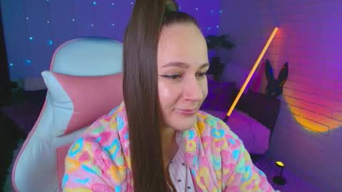 Dia  online show from November 4, 5:17 am