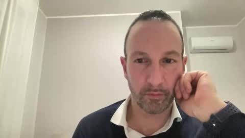 Snapshot of peppinslosqualo chatting on March 7, 12:29 am peppinslosqualo online show from March 7, 12:29 am