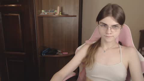 Farida online show from December 27, 3:31 am