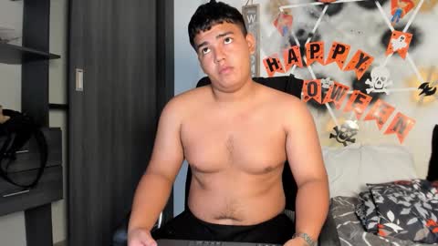 percibal_junior1 online show from October 31, 11:22 am