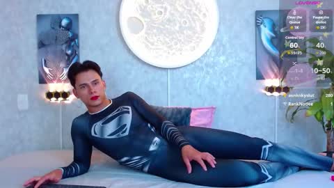 Andy online show from February 10, 8:07 am